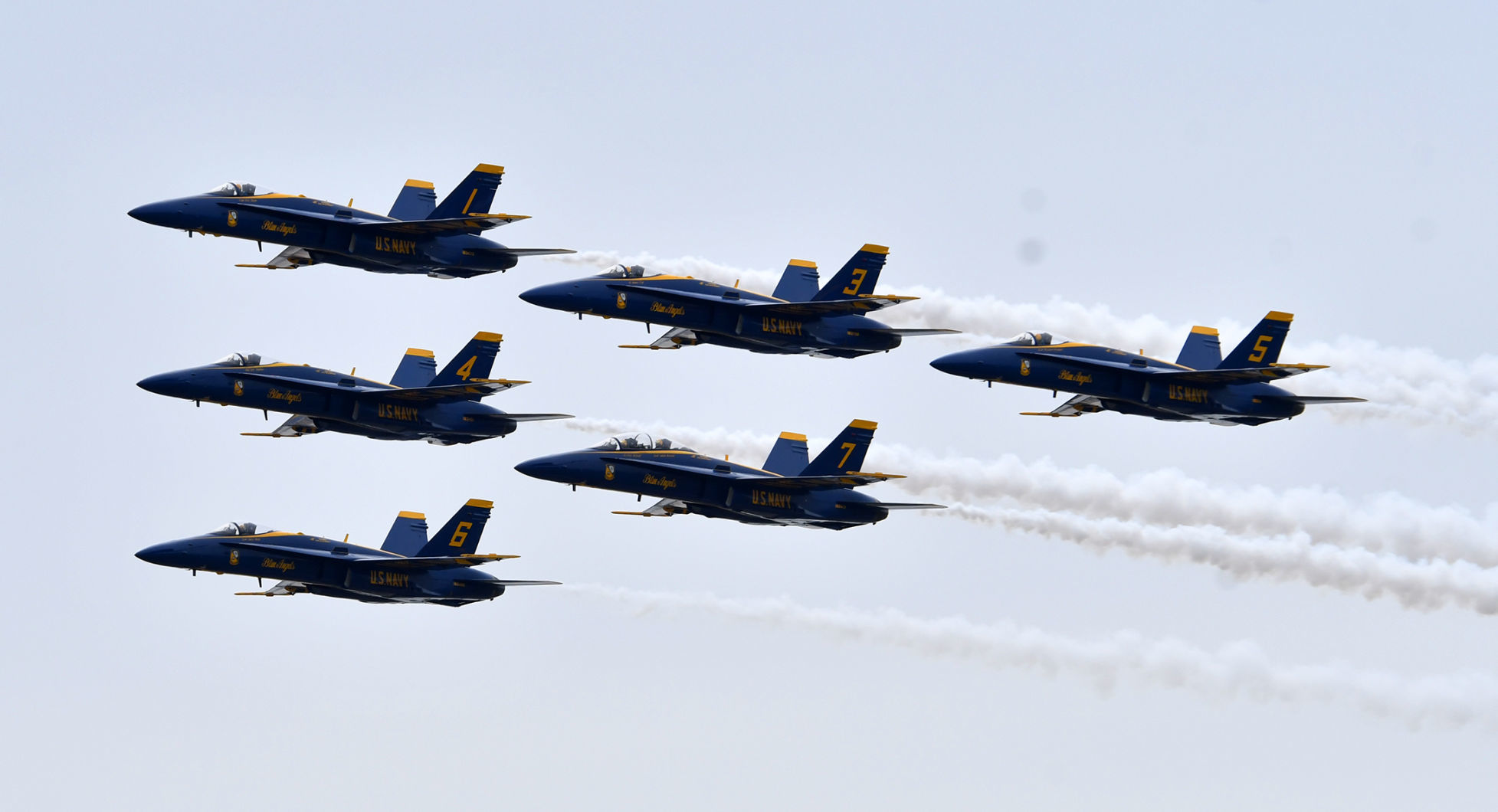 Practice day for the Quad City Air Show